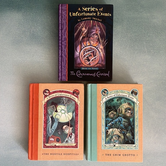 3 Lemony Snicket Books The Grim Grotto The Hostile Hospital Carnivorous Carnival - Picture 1 of 8